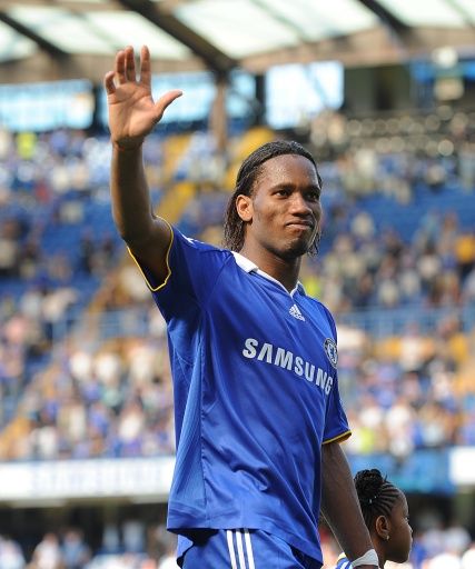 德罗巴在公牛比赛中问鼎冠军，赛况扑朔迷离引发热议！