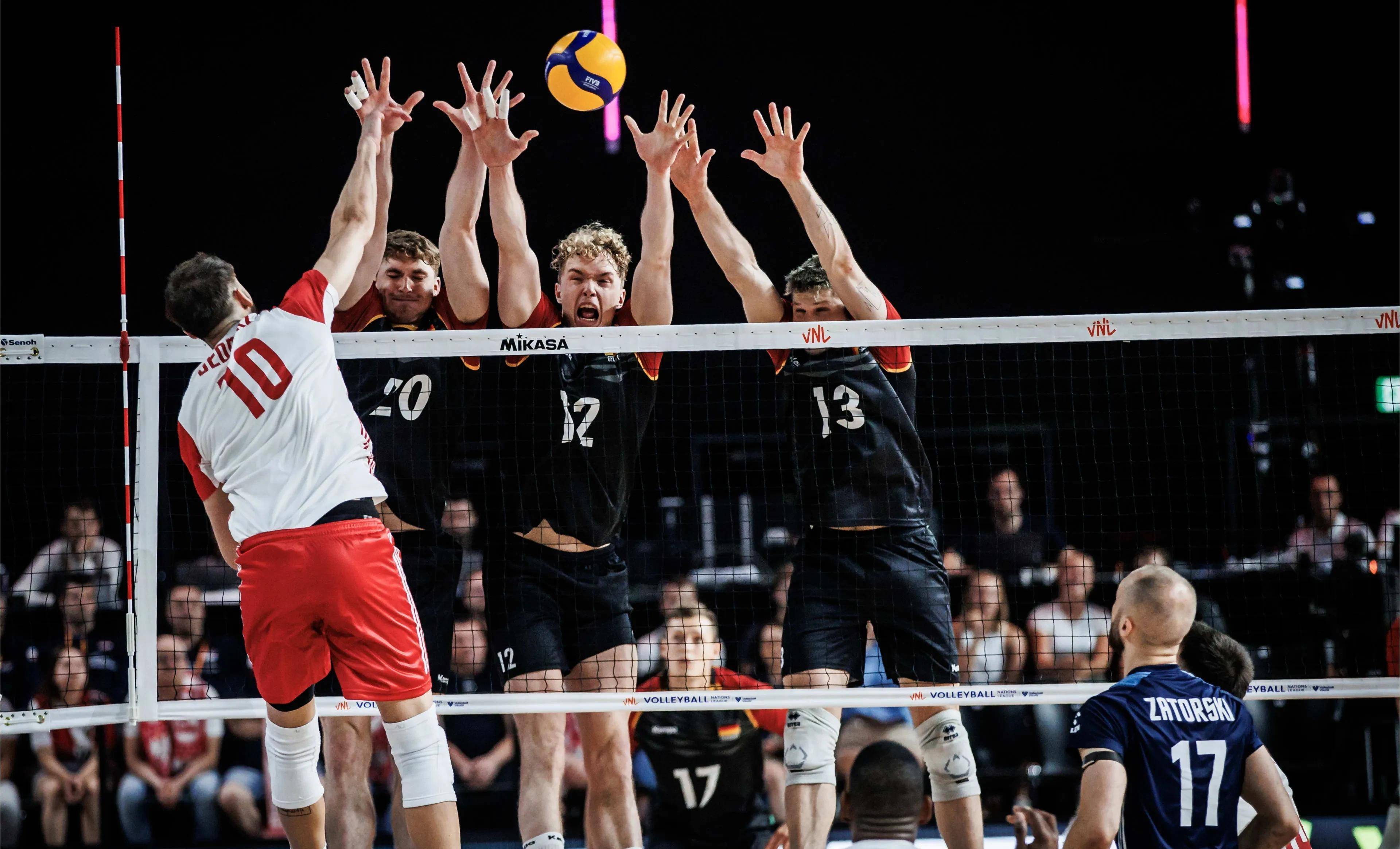 关于Karsa爆冷击败湖人，势不可挡引爆全场！的信息